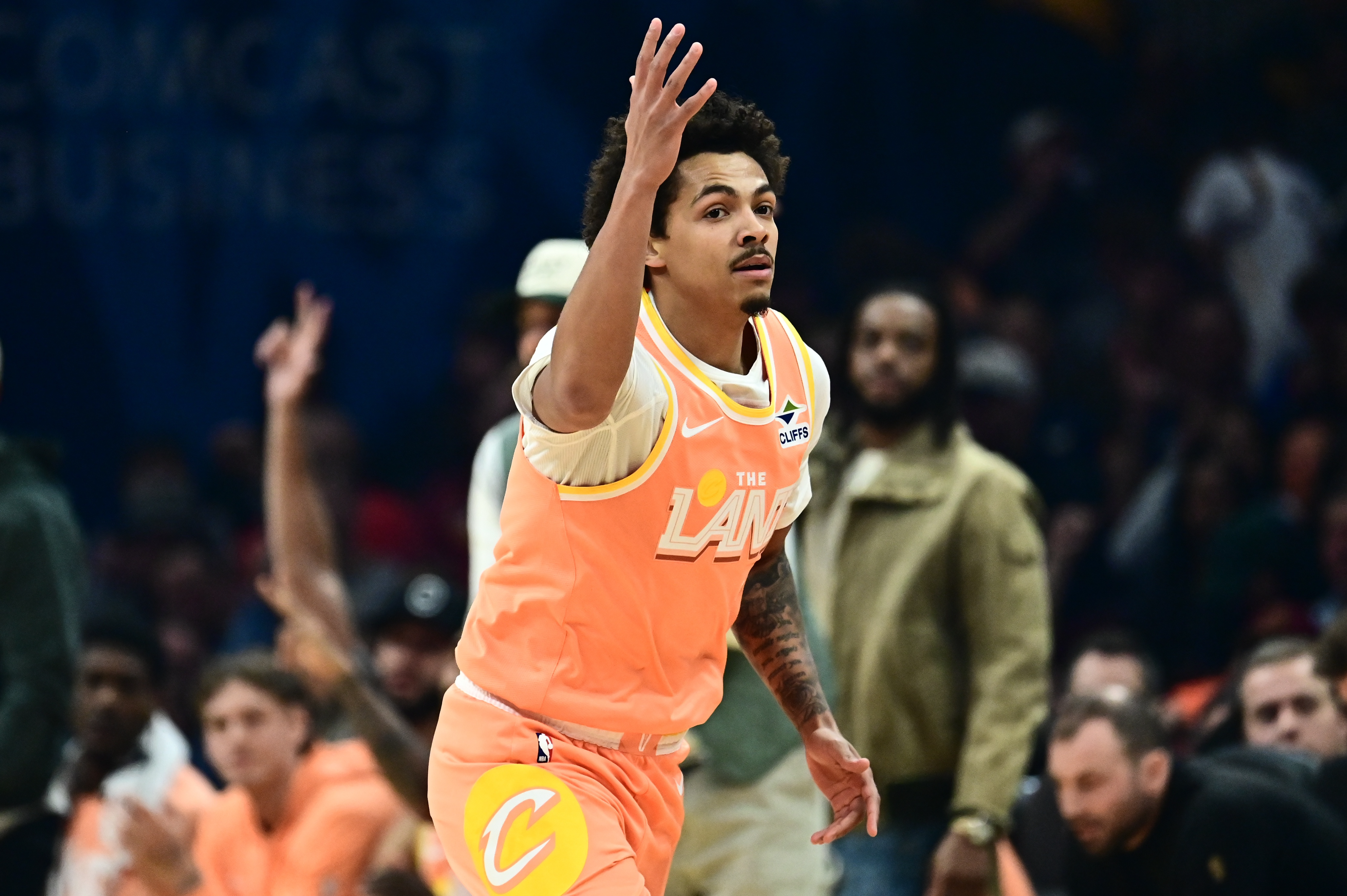 半岛体育-骑士角色球员，泰森20+，施罗德正负值最高，布莱恩特签约完美|活塞|阿特金森|NBA常规赛|托马斯-布莱恩特|克利夫兰骑士队_新浪体育_新浪新闻